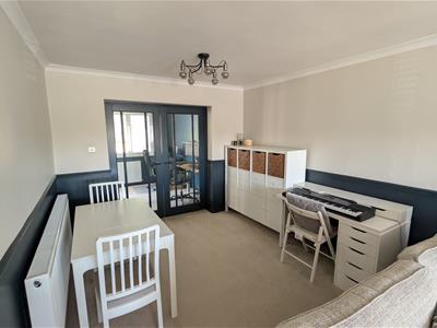Picture 10